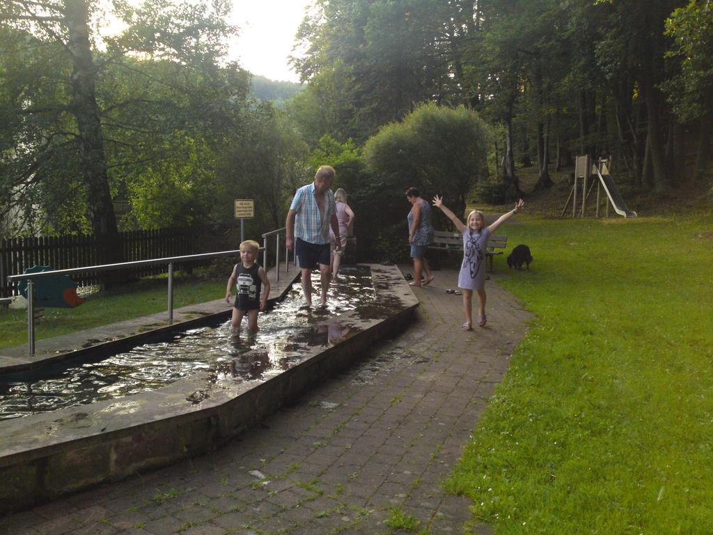 Hôtel Landgasthof Waldfrieden à Wildensee Extérieur photo